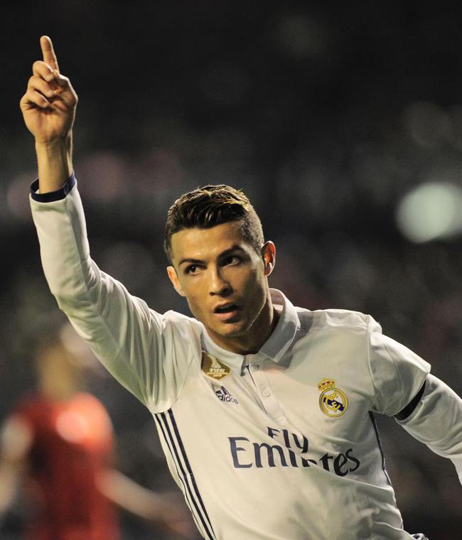 绿帽哥：利物浦关注巴尔科拉，球员与大巴黎续约谈判陷入僵局（利物浦密切关注巴尔科拉，球员与大巴黎续约谈判受阻）