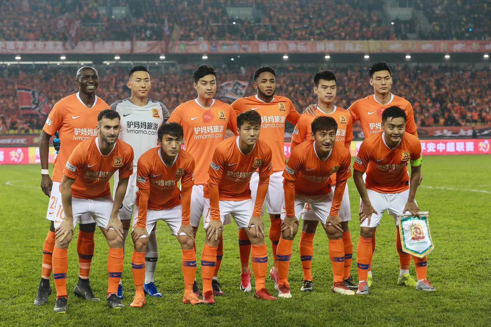 哈兰德26岁之前欧冠已打入54球，仅次于梅西