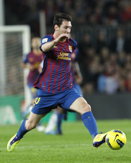 环足奖年度最佳总监候选：坎波斯、爱德华兹&理查德-休斯在列