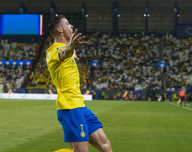 逆天乌龙！开场仅32秒町田泽维亚队长昌子源回传攻破自家大门