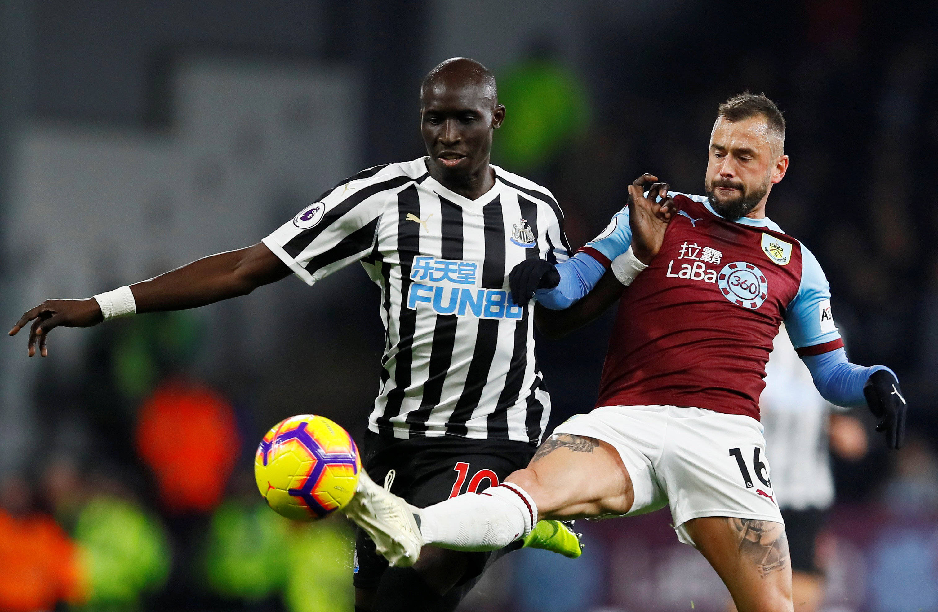 穆斯卡特：球队配得上所有赞誉，我们始终齐心一致（穆斯卡特：球队应得所有赞美，我们一直众志成城）