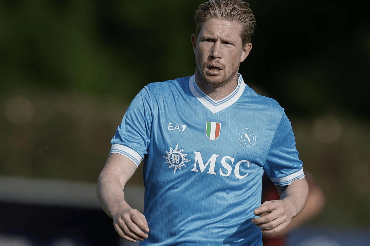 带队6战4胜重回积分榜榜首，穆斯卡特当选中超9／10月最佳教练