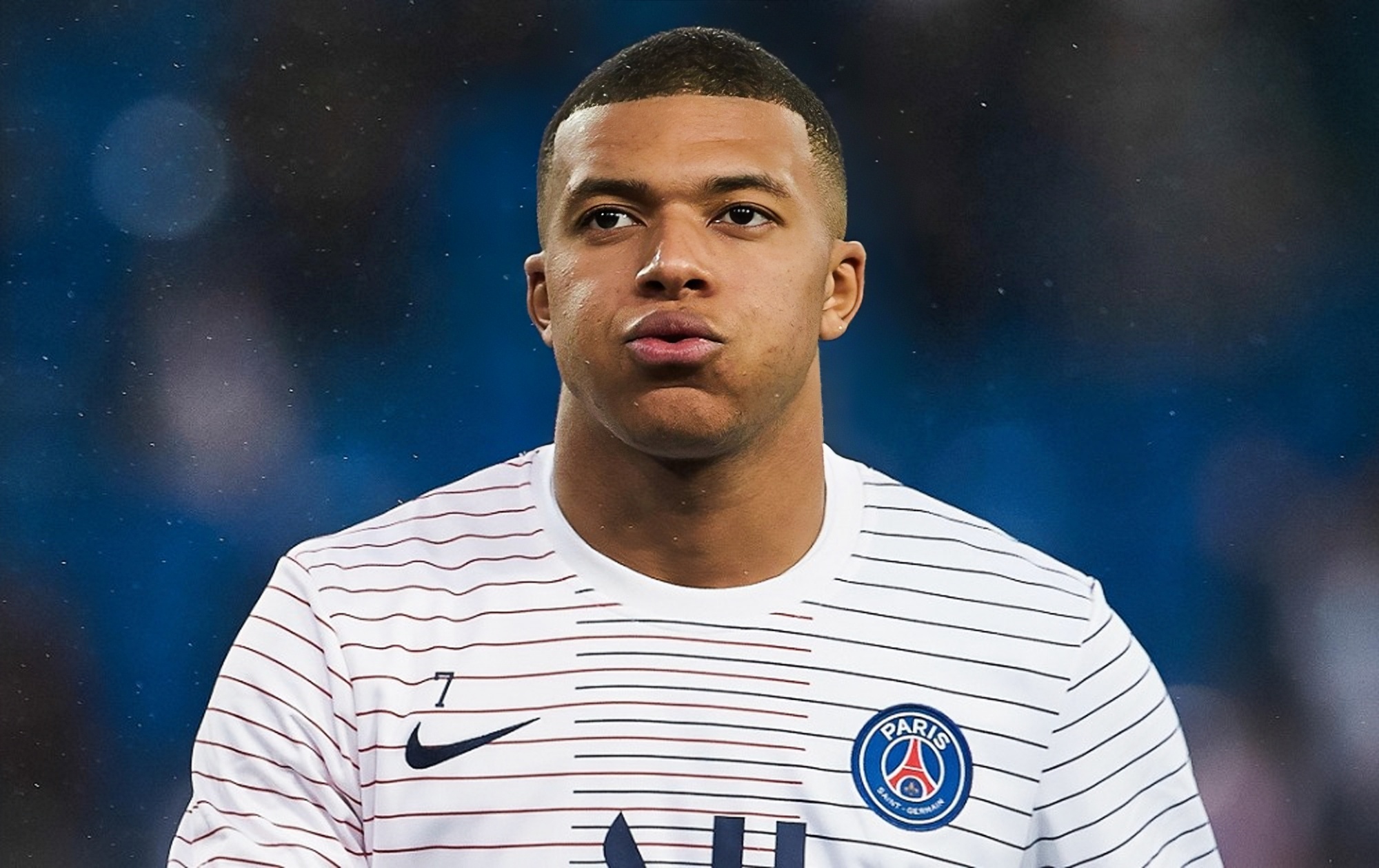 非洲杯战报：姆伯莫献助攻，埃永闪击制胜，喀麦隆1-0加蓬（非洲杯快讯：姆伯莫送妙传，埃永闪击建功，喀麦隆1-0小胜加蓬）