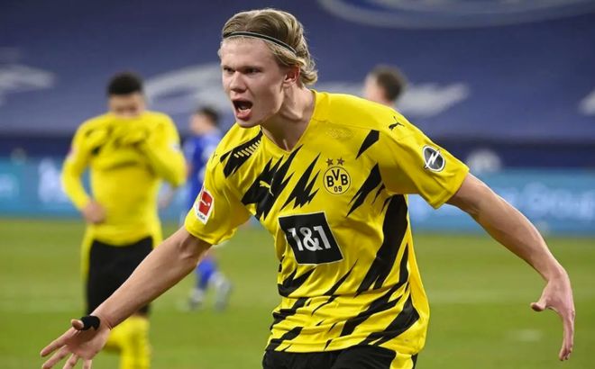 官方：洛杉矶FC与38岁门将洛里续约至2026年，含1年续约选项